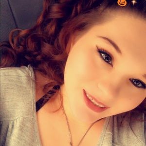 Meet your Posher, Brianna